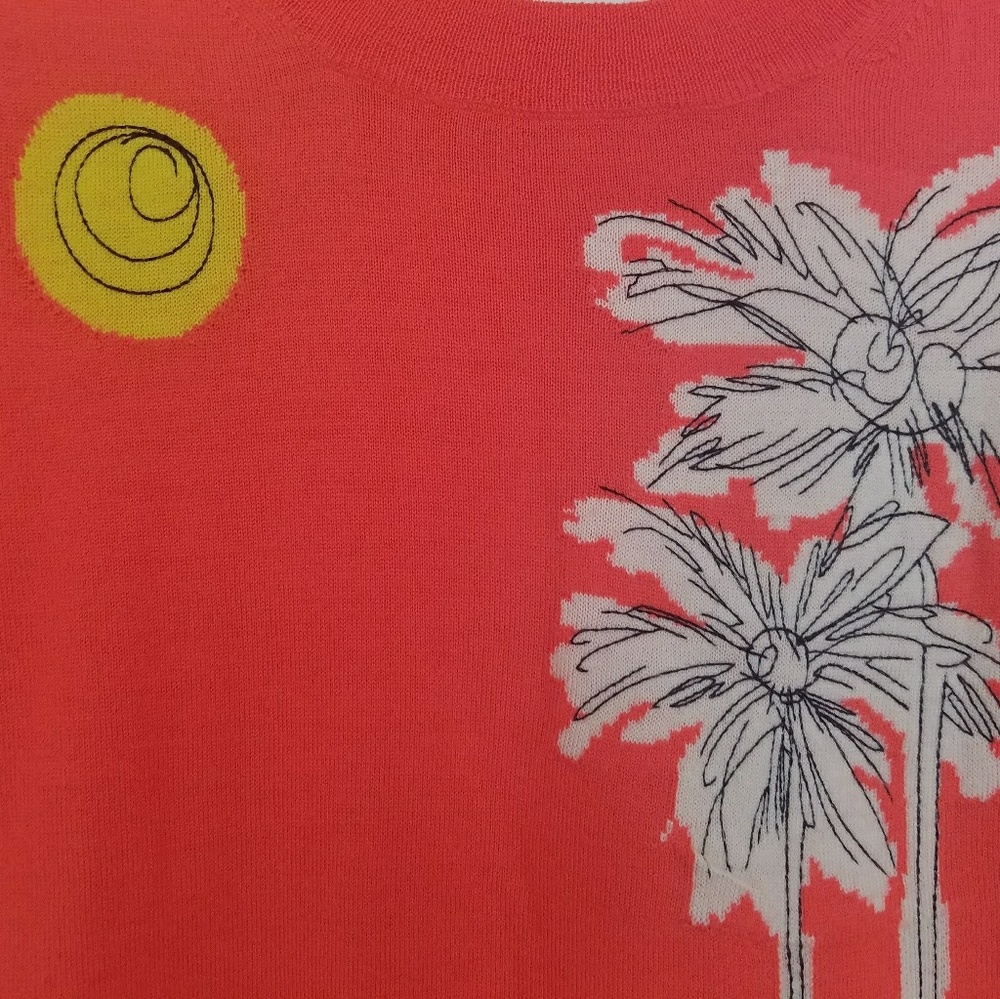 Top - Picture 2 of 4